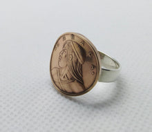 Load image into Gallery viewer, Panamanian Chief Urracá Coin Sterling Silver Ring
