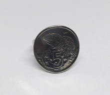 Load image into Gallery viewer, New Zealand Lizard Coin Sterling Silver Ring
